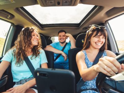 Nye regler for brug af telefoner og andre gadgets når du kører!